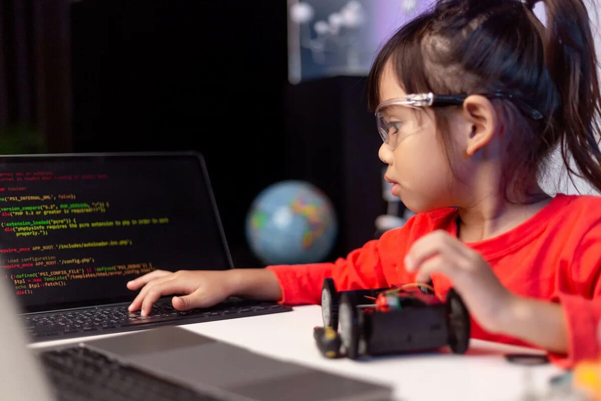 Programowanie dla dzieci w języku Scratch - czy warto?